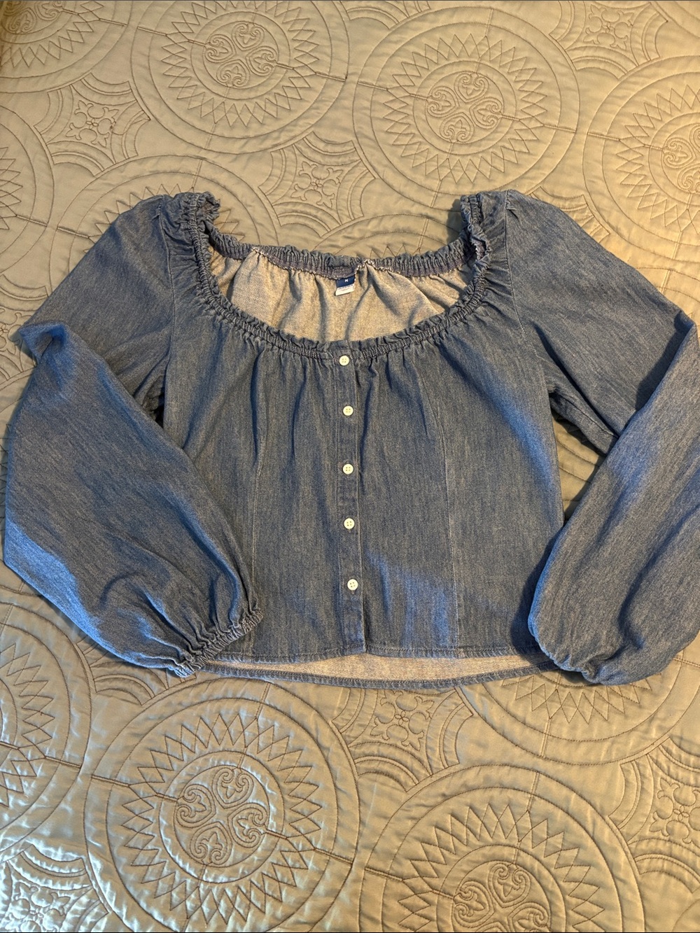 Old Navy Blue Chambray Button-Front Peasant Blouse